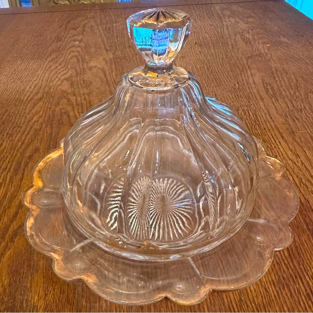 Vintage Mid Century Starburst Pattern Butter Dish w/ Scalloped Trim